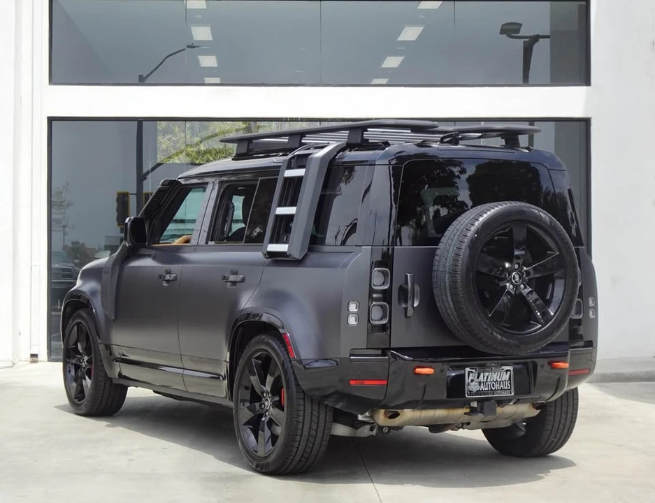 2022 Land Rover Defender L663 - Image 3 of 20