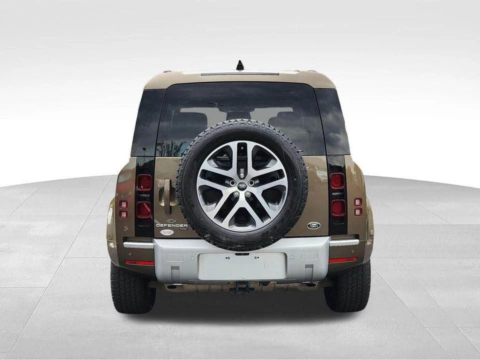 2022 Land Rover Defender L663 - Image 2 of 19