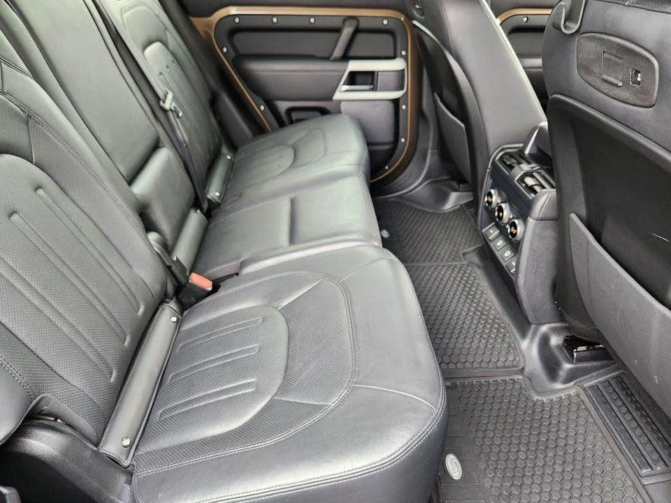 2022 Land Rover Defender L663 - Image 17 of 19