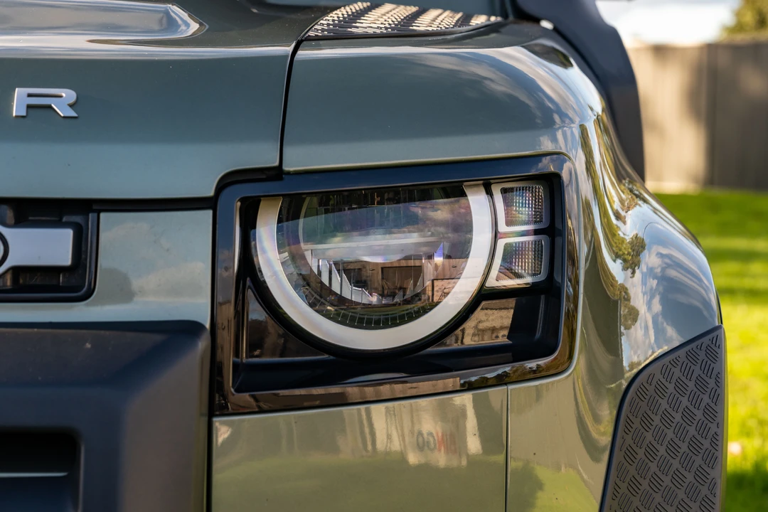 2022 Land Rover Defender L663 - Image 12 of 31