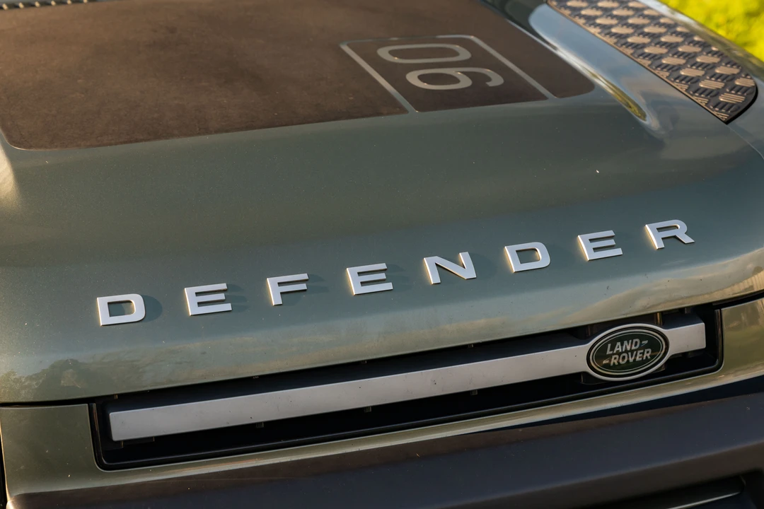 2022 Land Rover Defender L663 - Image 15 of 31