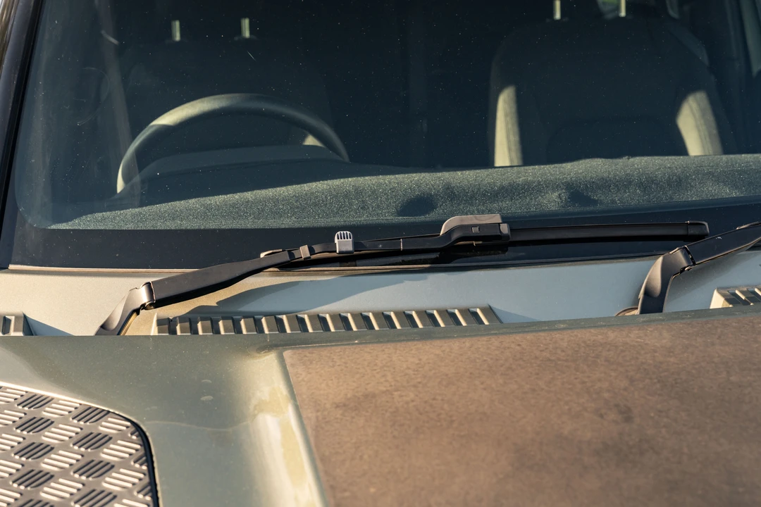 2022 Land Rover Defender L663 - Image 16 of 31