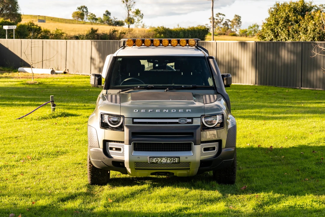 2022 Land Rover Defender L663 - Image 10 of 31