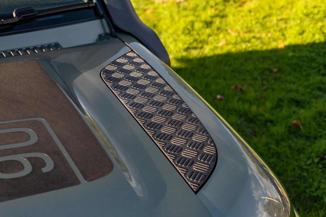 2022 Land Rover Defender L663 - Image 19 of 31