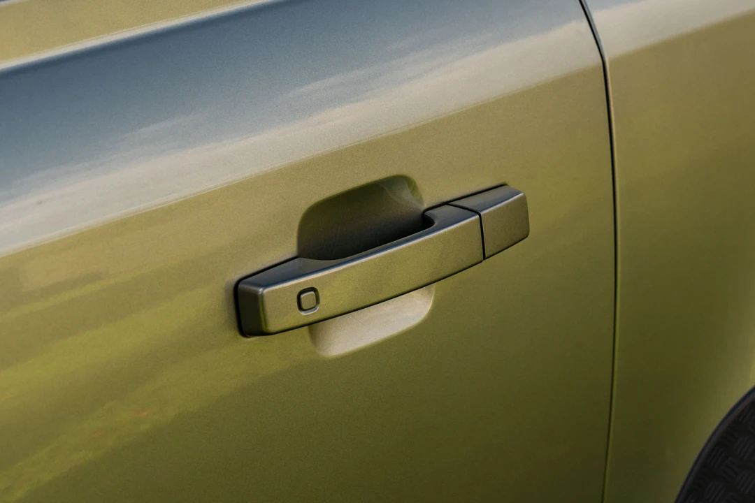 2022 Land Rover Defender L663 - Image 29 of 31