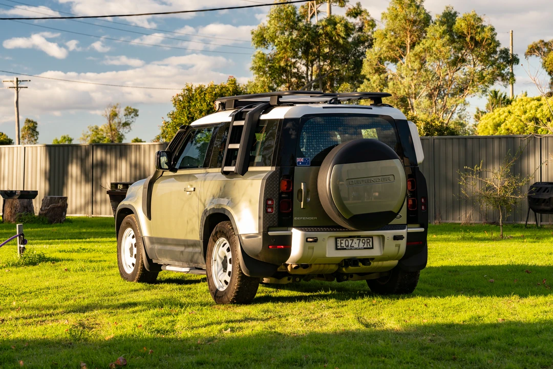 2022 Land Rover Defender L663 - Image 5 of 31