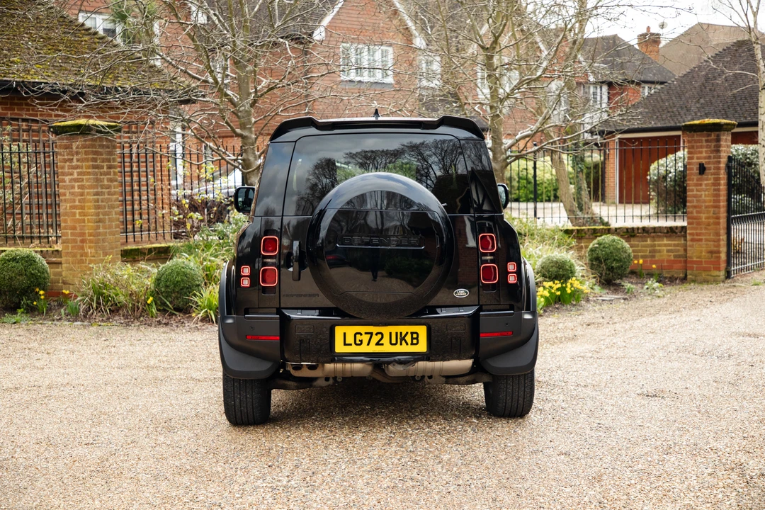 2022 Land Rover Defender 90 - Image 6 of 31