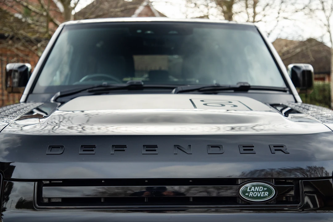 2022 Land Rover Defender 90 - Image 14 of 31