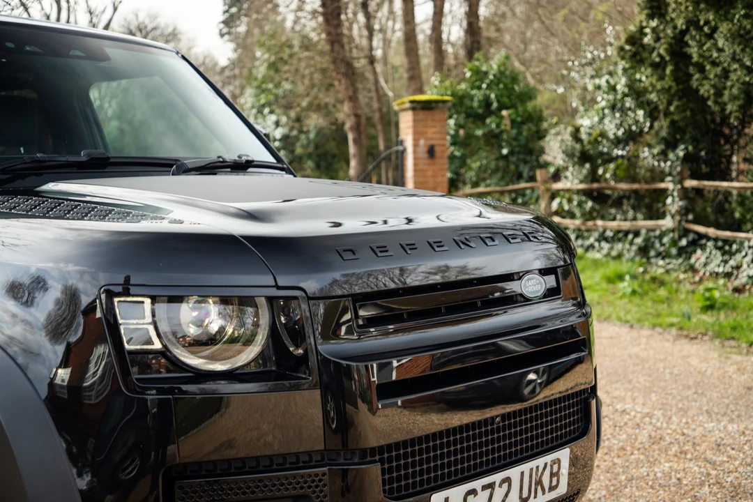 2022 Land Rover Defender 90 - Image 17 of 31
