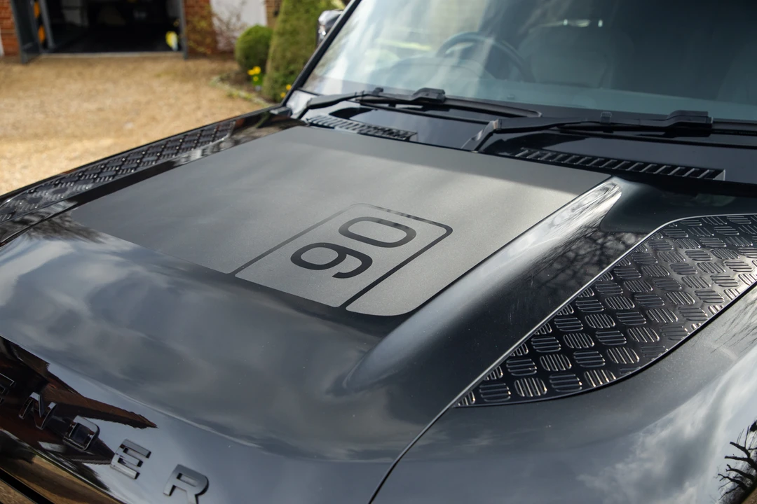 2022 Land Rover Defender 90 - Image 21 of 31