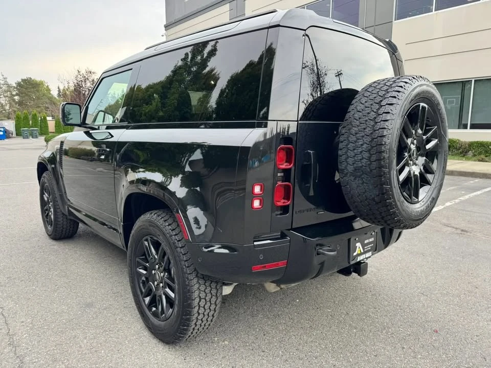 2022 Land Rover Defender L663 - Image 8 of 20