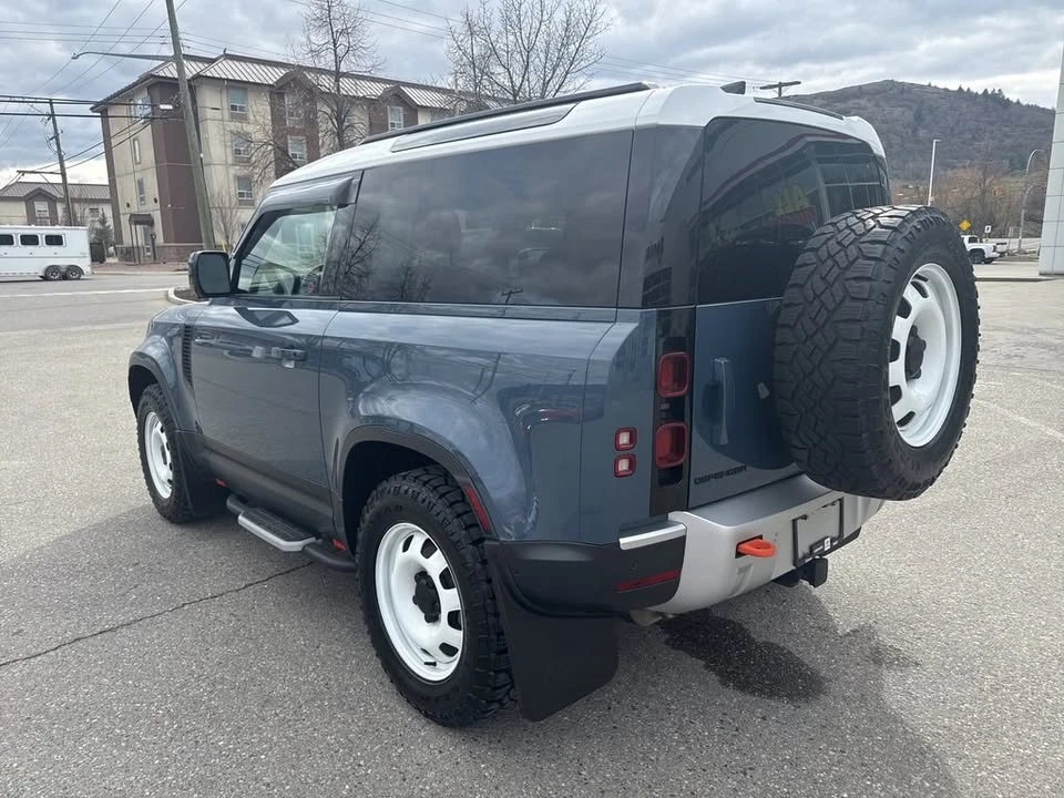 2022 Land Rover Defender L663 - Image 2 of 20