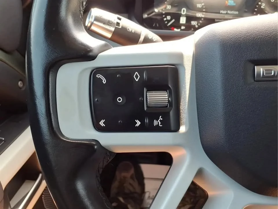 2022 Land Rover Defender L663 - Image 8 of 10