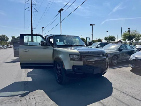 2022 Land Rover Defender 90 S Sport Utility 2D