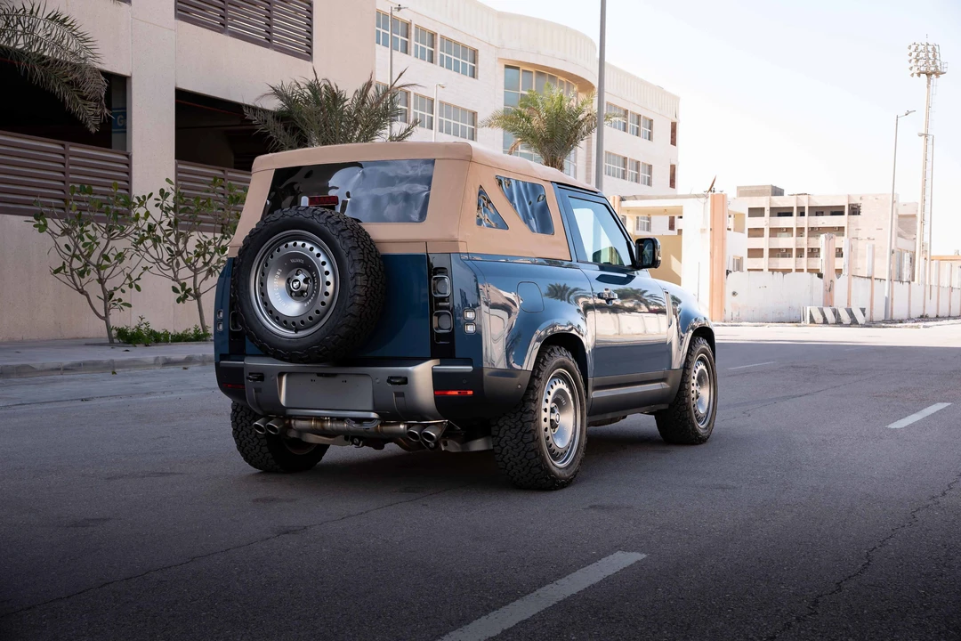2023 Land Rover Defender L663 - Image 5 of 31