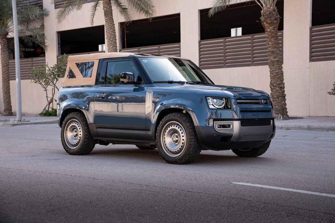 2023 Land Rover Defender L663 - Image 3 of 31