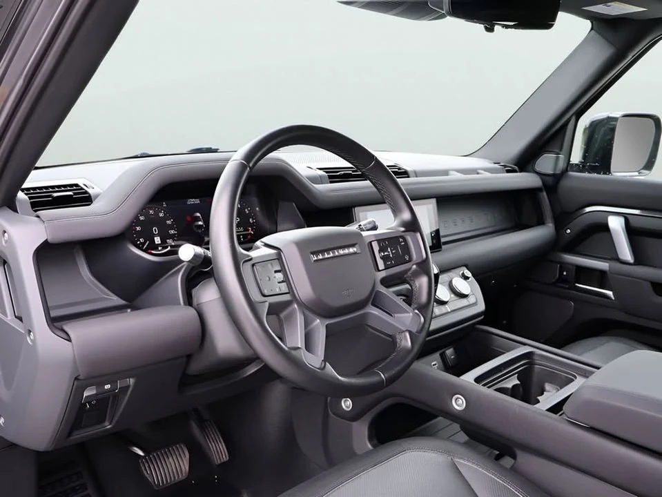 2022 Land Rover Defender L663 - Image 16 of 20