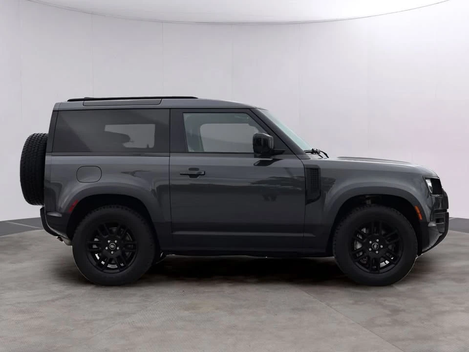2022 Land Rover Defender L663 - Image 4 of 20
