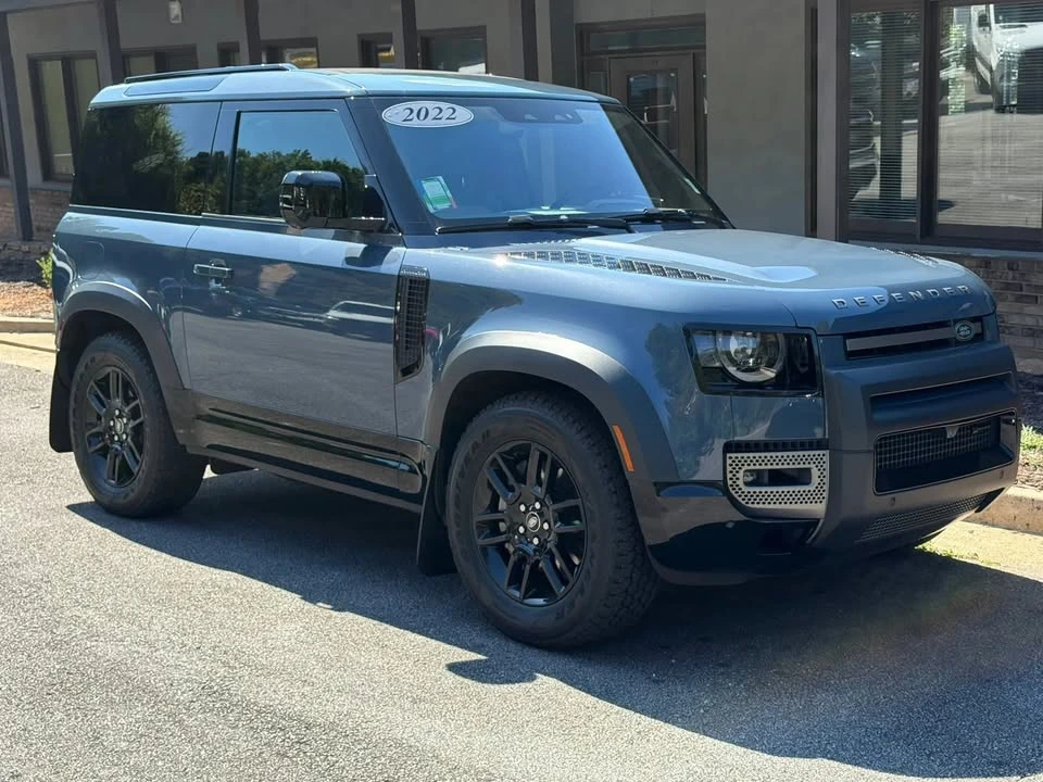 2022 Land Rover Defender L663 - Image 17 of 19