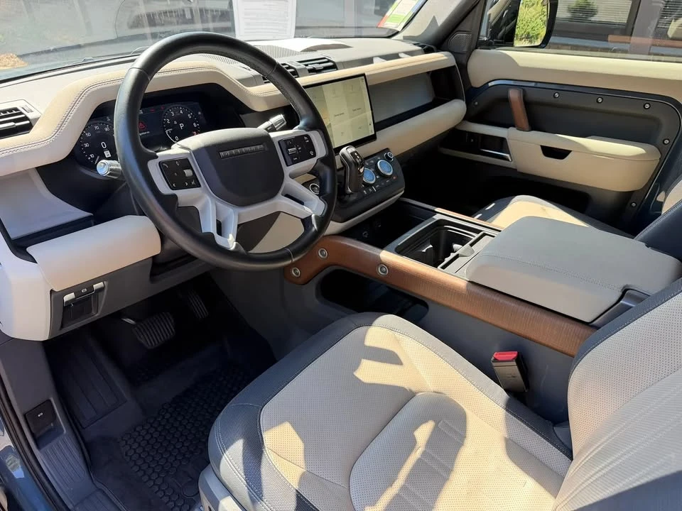 2022 Land Rover Defender L663 - Image 4 of 19