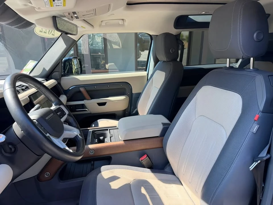 2022 Land Rover Defender L663 - Image 7 of 19