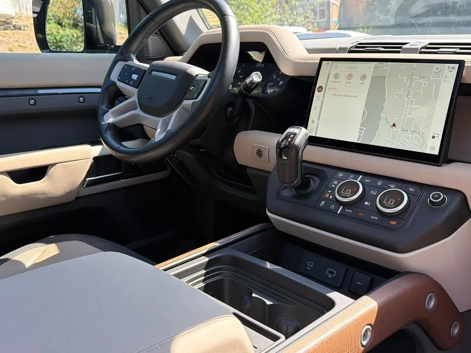 2022 Land Rover Defender L663 - Image 16 of 19