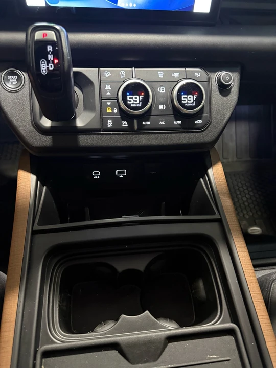 2022 Land Rover Defender L663 - Image 21 of 21