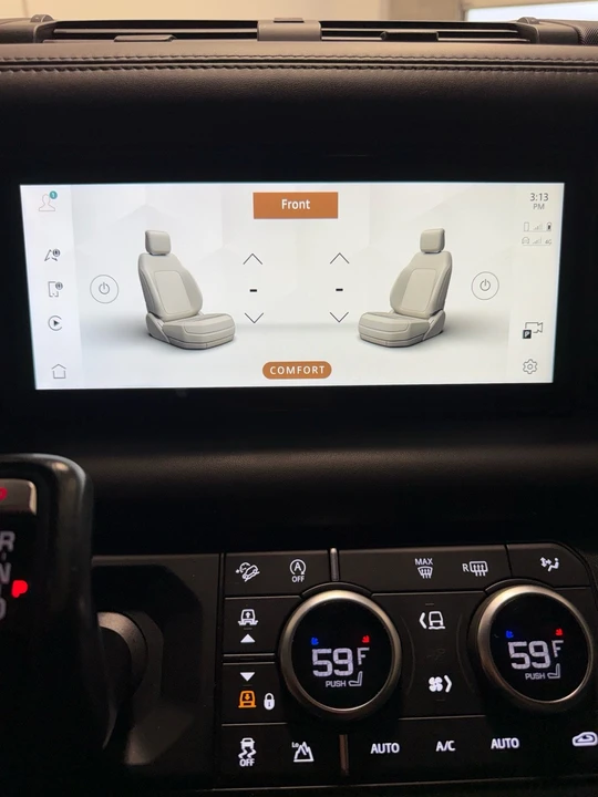 2022 Land Rover Defender L663 - Image 19 of 21