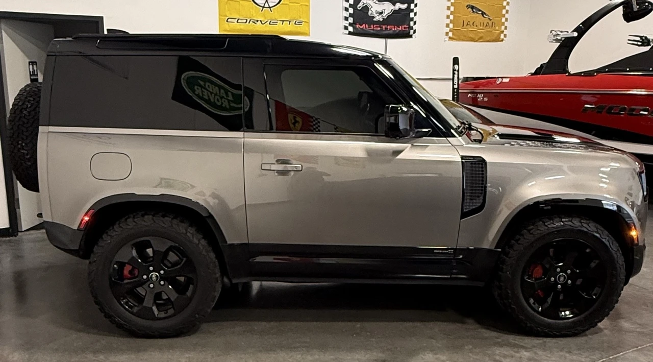2022 Land Rover Defender L663 - Image 8 of 21