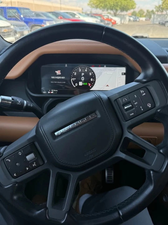 2022 Land Rover Defender L663 - Image 8 of 10