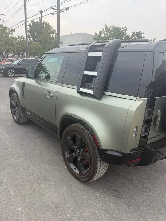 2022 Land Rover Defender L663 - Image 4 of 16