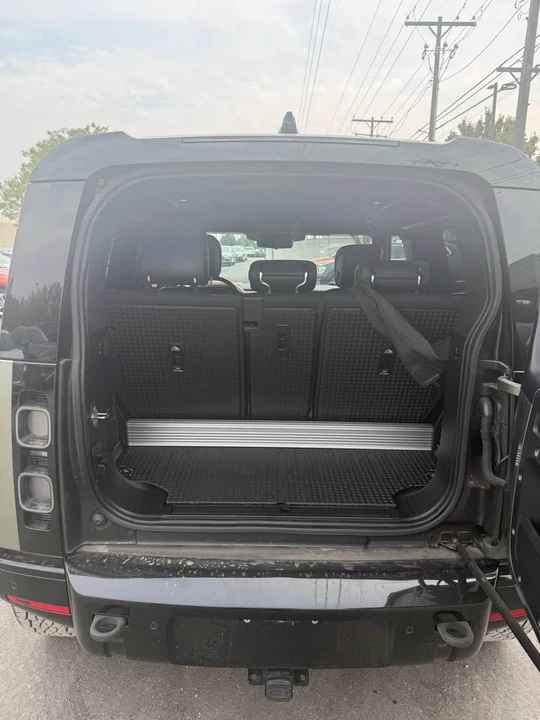 2022 Land Rover Defender L663 - Image 6 of 16