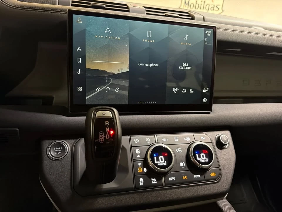 2022 Land Rover Defender L663 - Image 19 of 20
