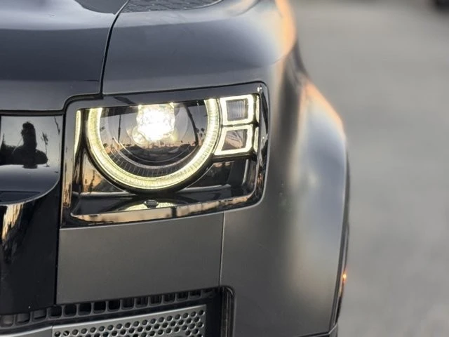 2022 Land Rover Defender L663 - Image 8 of 12