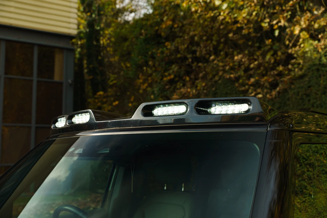 2022 Land Rover Defender L663 - Image 11 of 31