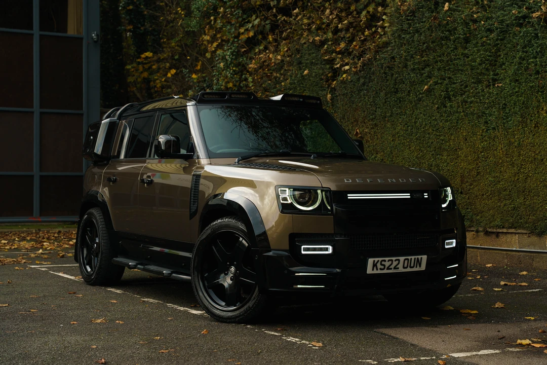 2022 Land Rover Defender L663 - Image 3 of 31