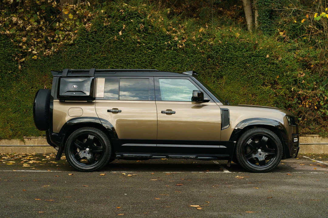 2022 Land Rover Defender L663 - Image 4 of 31