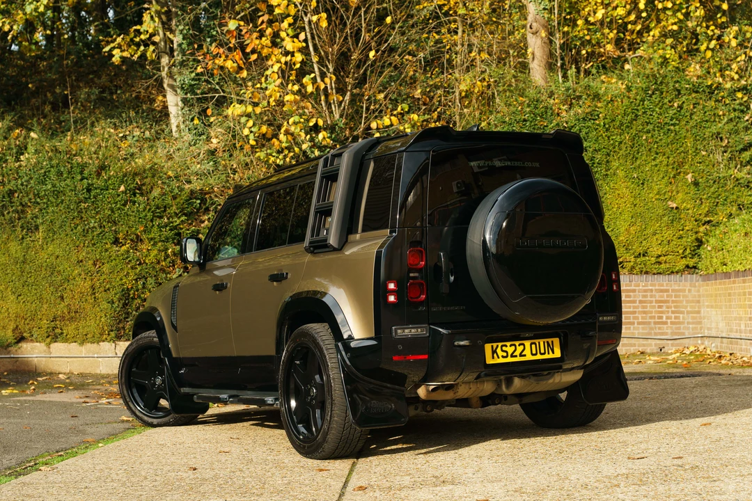2022 Land Rover Defender L663 - Image 7 of 31