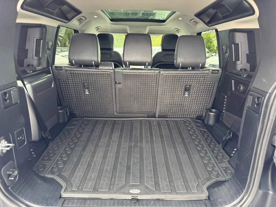 2022 Land Rover Defender L663 - Image 7 of 20