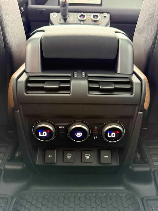2022 Land Rover Defender L663 - Image 18 of 20