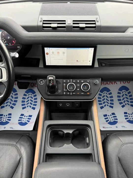 2022 Land Rover Defender L663 - Image 19 of 20