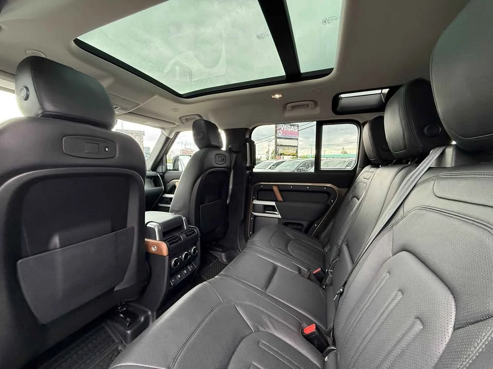2022 Land Rover Defender L663 - Image 8 of 20