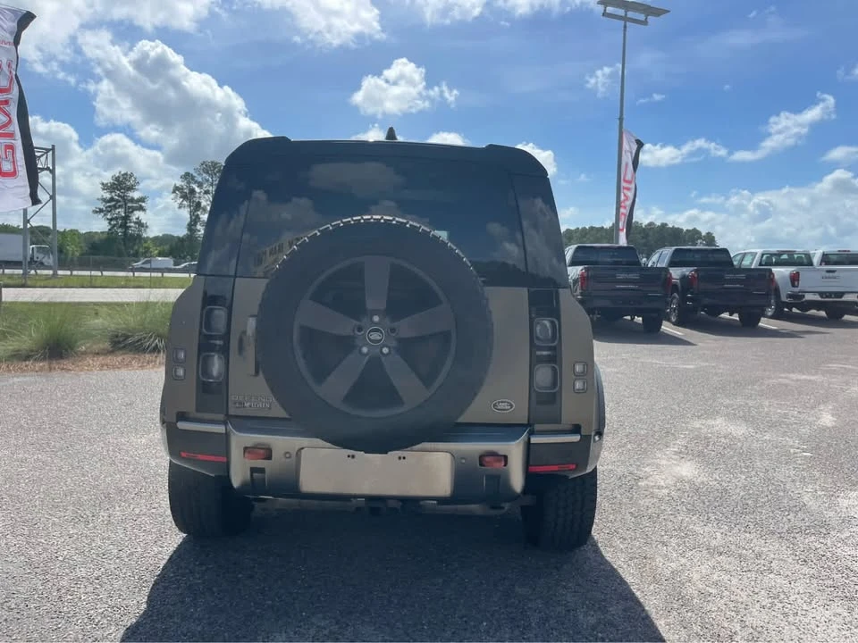 2022 Land Rover Defender L663 - Image 4 of 19