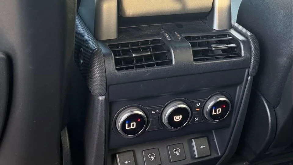 2022 Land Rover Defender L663 - Image 14 of 20