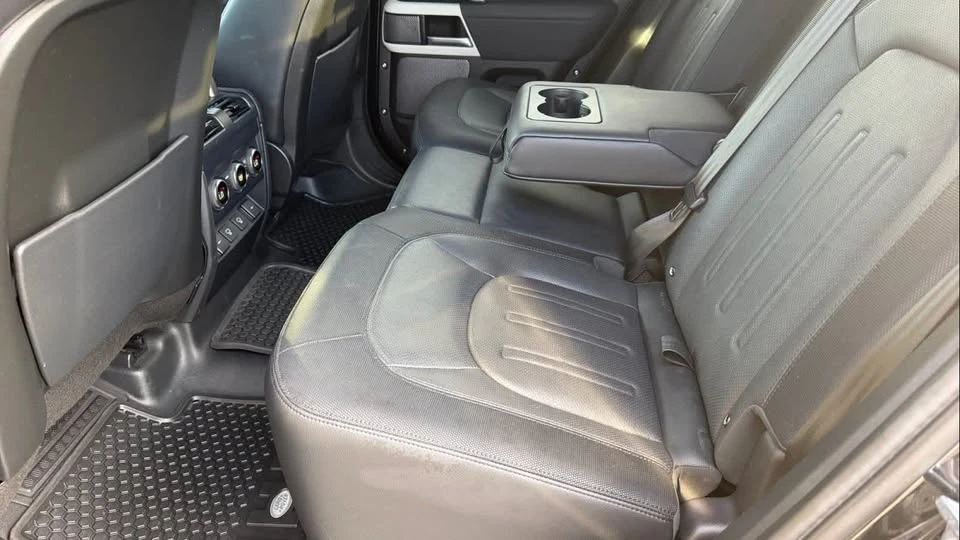 2022 Land Rover Defender L663 - Image 9 of 20