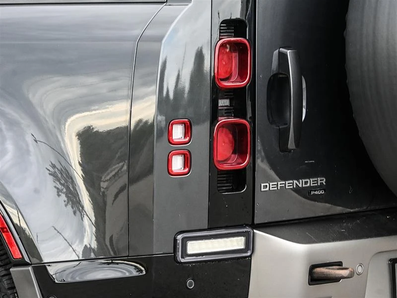 2022 Land Rover Defender L663 - Image 2 of 10