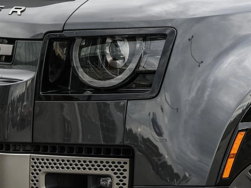 2022 Land Rover Defender L663 - Image 3 of 10