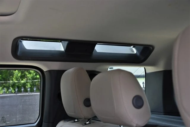 2022 Land Rover Defender L663 - Image 22 of 24