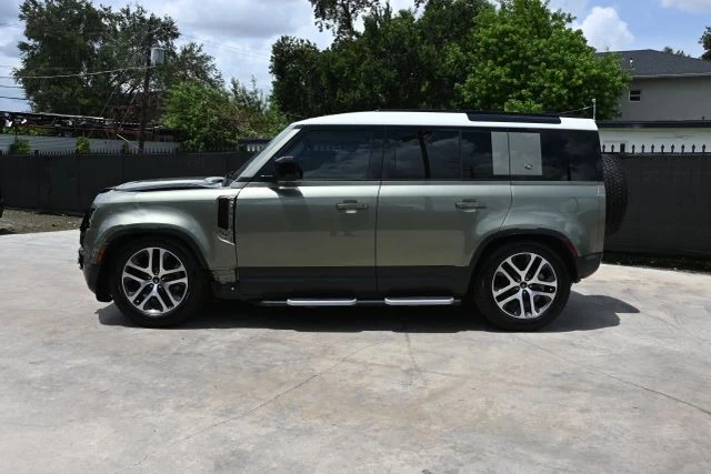 2022 Land Rover Defender L663 - Image 7 of 24