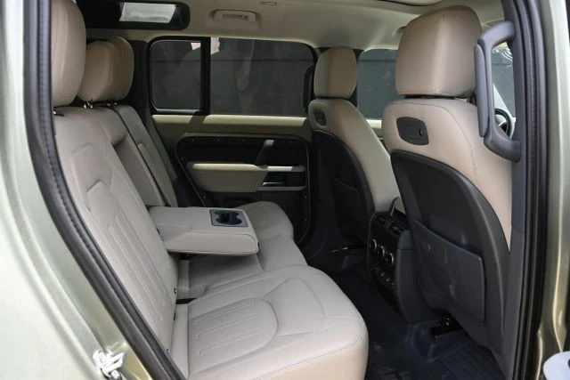 2022 Land Rover Defender L663 - Image 21 of 24